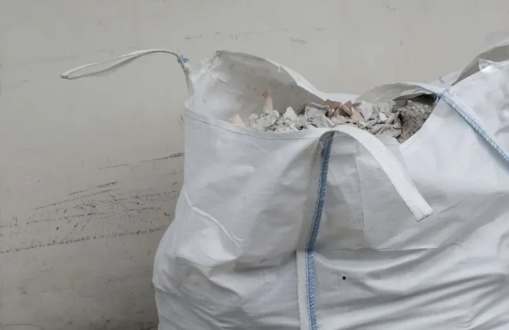 Jak prawidłowo czyścić i dezynfekować worki big-bag po pierwszym użyciu?